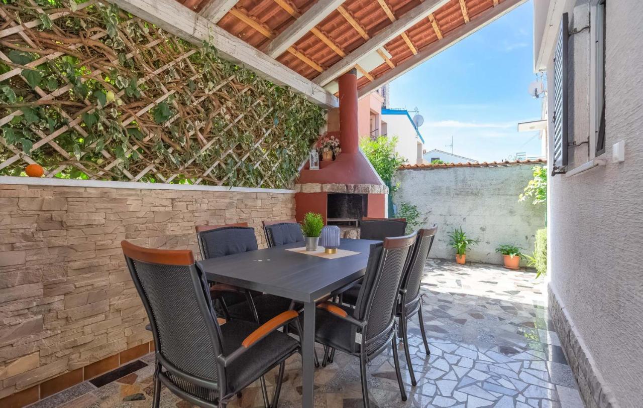 Zlata Apartment Porec Exterior photo