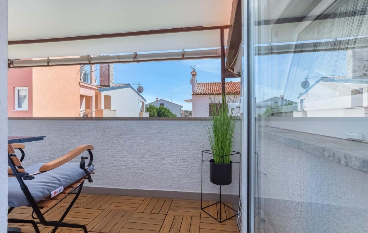 Zlata Apartment Porec Exterior photo